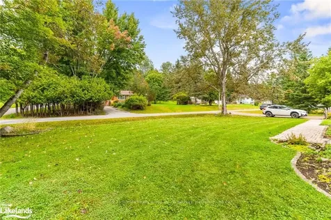 38 Harmony Road Dysart Et Al ON K0M 1S0