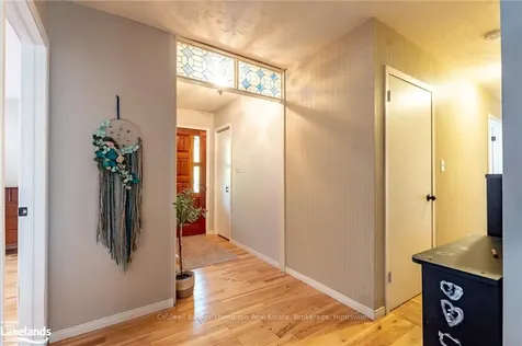 32 Gullins Road Huntsville ON P1H 1M6