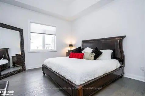 115 Beacon Drive Blue Mountains ON N0H 2P0