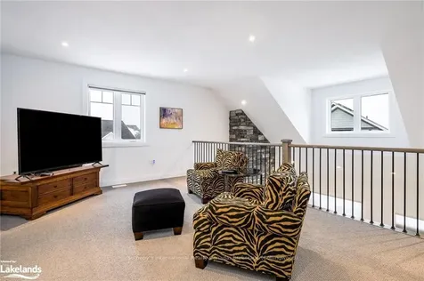 115 Beacon Drive Blue Mountains ON N0H 2P0