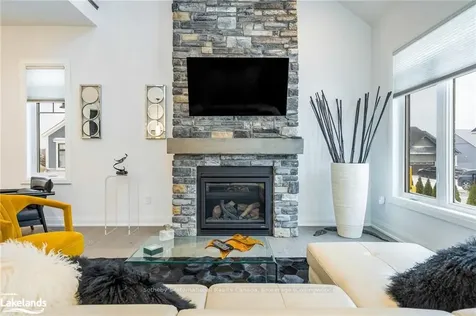 115 Beacon Drive Blue Mountains ON N0H 2P0