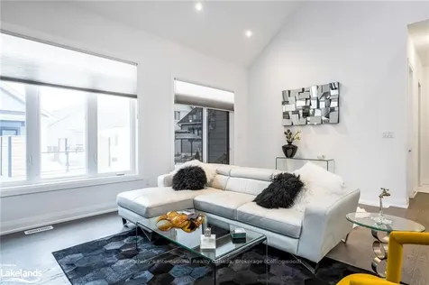 115 Beacon Drive Blue Mountains ON N0H 2P0