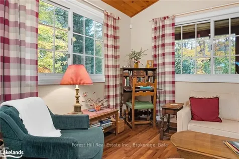 361 Deer Lake Road Huntsville ON P0B 1L0