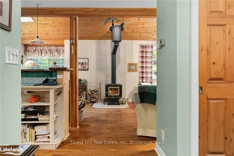 361 Deer Lake Road Huntsville ON P0B 1L0