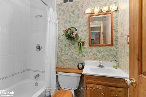 361 Deer Lake Road Huntsville ON P0B 1L0
