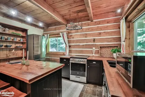 1245 Walker Lake Drive Lake Of Bays ON P1H 2J6