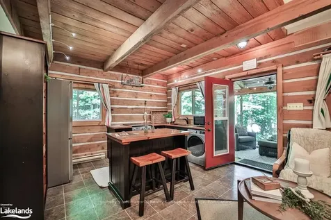 1245 Walker Lake Drive Lake Of Bays ON P1H 2J6