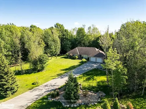 136 Algonquin Drive Meaford ON N4L 0A7
