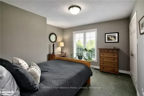 136 Algonquin Drive Meaford ON N4L 0A7
