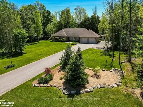 136 Algonquin Drive Meaford ON N4L 0A7