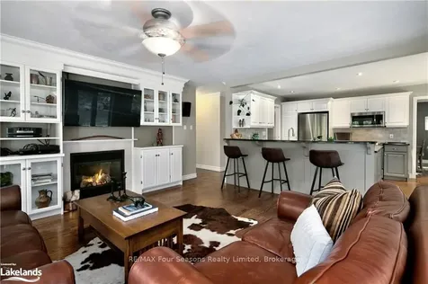 136 Algonquin Drive Meaford ON N4L 0A7
