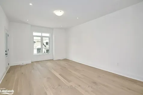 11 Bay Street East N/a Blue Mountains ON N0H 2P0