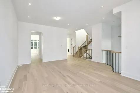 11 Bay Street East N/a Blue Mountains ON N0H 2P0
