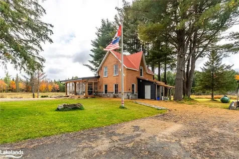 260 North Lancelot Road Huntsville ON P0B 1M0