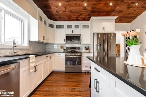 260 North Lancelot Road Huntsville ON P0B 1M0