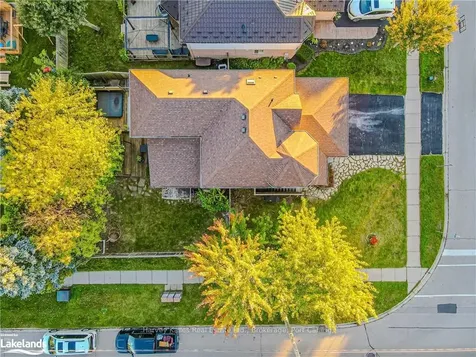 67 Hayward Crescent Guelph ON N1G 5A3