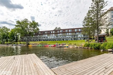 1235 Deerhurst Bayshore N/a Huntsville ON P1H 1A9
