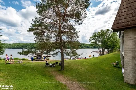 1235 Deerhurst Bayshore N/a Huntsville ON P1H 1A9