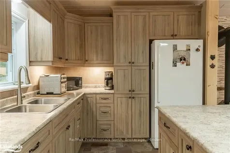 1127 Redstone Lake Road Dysart Et Al ON K0M 1S0