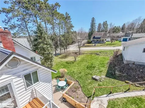 23 Centre Street S Huntsville ON P1H 1V9
