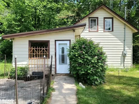 3327 Muskoka 117 Road Lake Of Bays ON P0B 1A0