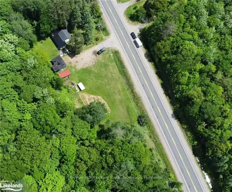 3327 Muskoka 117 Road Lake Of Bays ON P0B 1A0