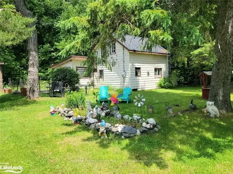 3327 Muskoka 117 Road Lake Of Bays ON P0B 1A0