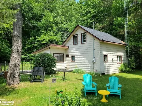 3327 Muskoka 117 Road Lake Of Bays ON P0B 1A0