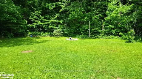 3327 Muskoka 117 Road Lake Of Bays ON P0B 1A0