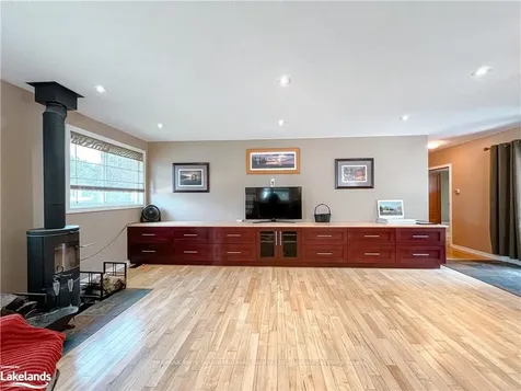 25 Tudhope Street Parry Sound ON P2A 2H9