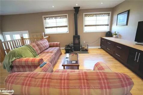 25 Tudhope Street Parry Sound ON P2A 2H9