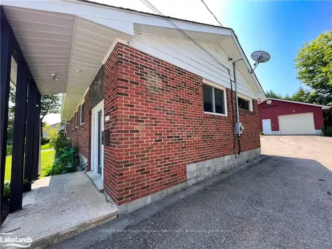 25 Tudhope Street Parry Sound ON P2A 2H9