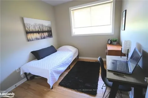 25 Tudhope Street Parry Sound ON P2A 2H9