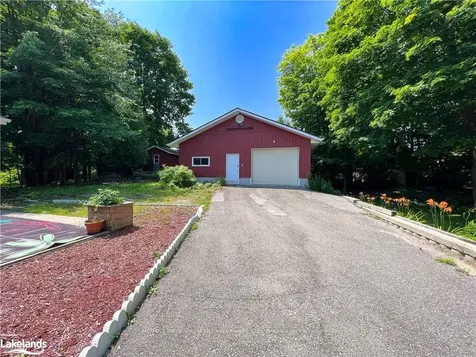25 Tudhope Street Parry Sound ON P2A 2H9