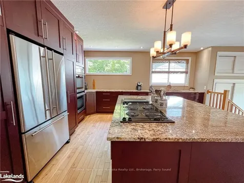 25 Tudhope Street Parry Sound ON P2A 2H9