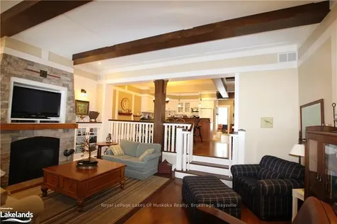 1020 Birch Glen Road Lake Of Bays ON P0B 1A0
