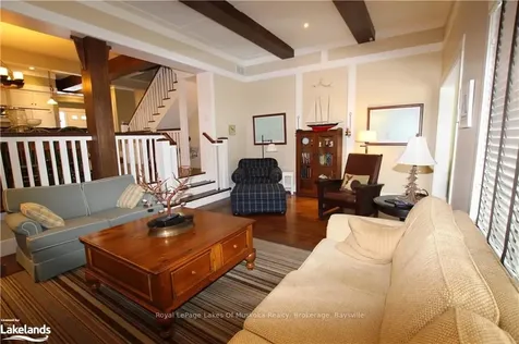 1020 Birch Glen Road Lake Of Bays ON P0B 1A0