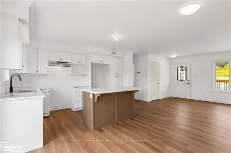 1027 Piper Glen Road Minden Hills ON K0M 2K0