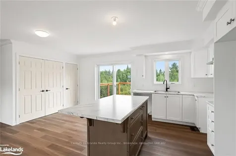 1027 Piper Glen Road Minden Hills ON K0M 2K0