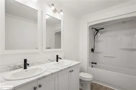 1027 Piper Glen Road Minden Hills ON K0M 2K0