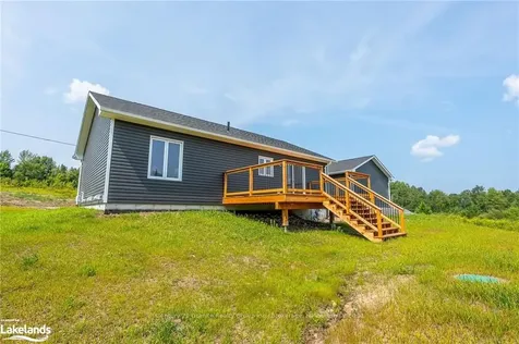 1027 Piper Glen Road Minden Hills ON K0M 2K0