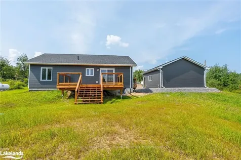 1027 Piper Glen Road Minden Hills ON K0M 2K0