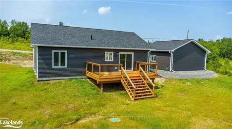 1027 Piper Glen Road Minden Hills ON K0M 2K0