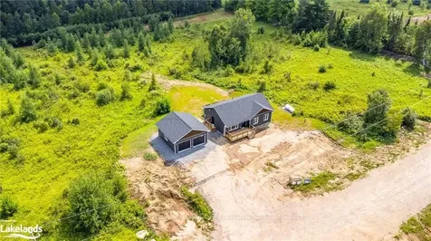 1027 Piper Glen Road Minden Hills ON K0M 2K0
