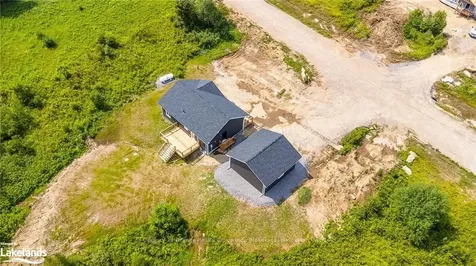 1027 Piper Glen Road Minden Hills ON K0M 2K0
