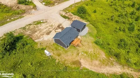 1027 Piper Glen Road Minden Hills ON K0M 2K0
