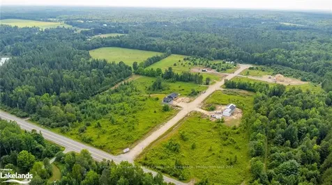 1027 Piper Glen Road Minden Hills ON K0M 2K0