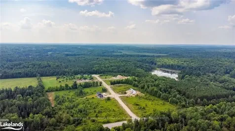 1027 Piper Glen Road Minden Hills ON K0M 2K0