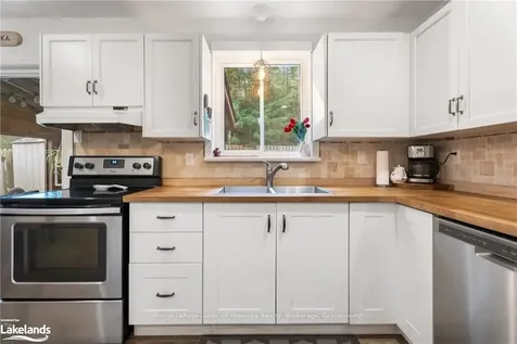 85 Beaumont Drive Bracebridge ON P1L 1X2