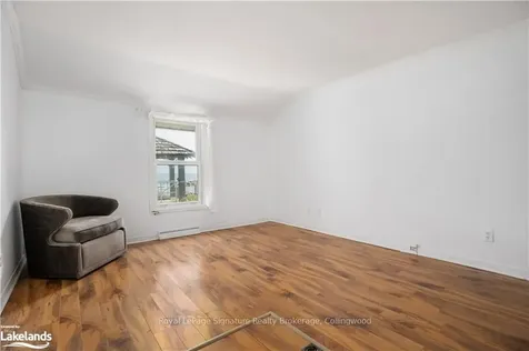 86 Lakeshore Drive Blue Mountains ON N0H 2P0